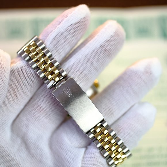 Rolex Women's Datejust Factory Red Diamond Dial - Picture 8 of 8